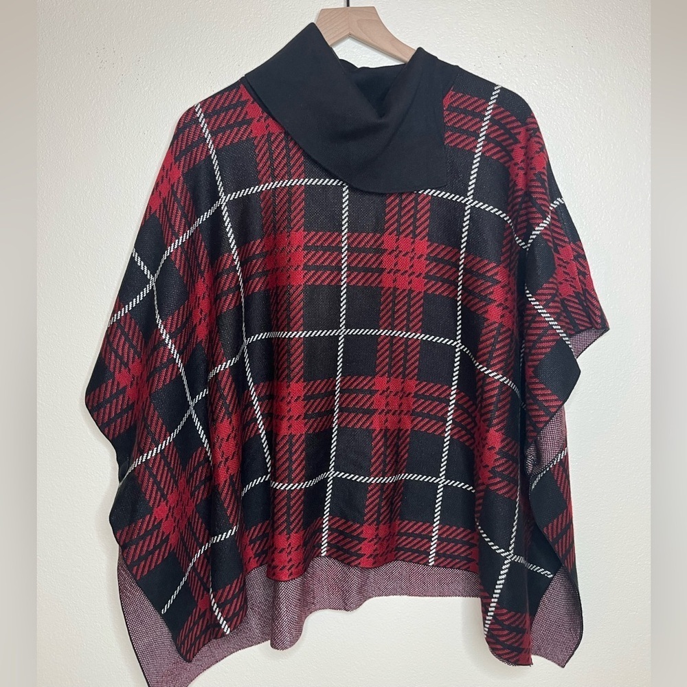 Anne Klein Poncho Red Black Plaid Cowl Neck Buffalo Check Layering Cape Wrap